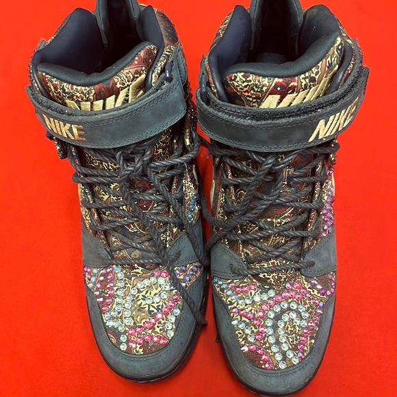 Nike customized heeled tennis - Picture 1 of 6